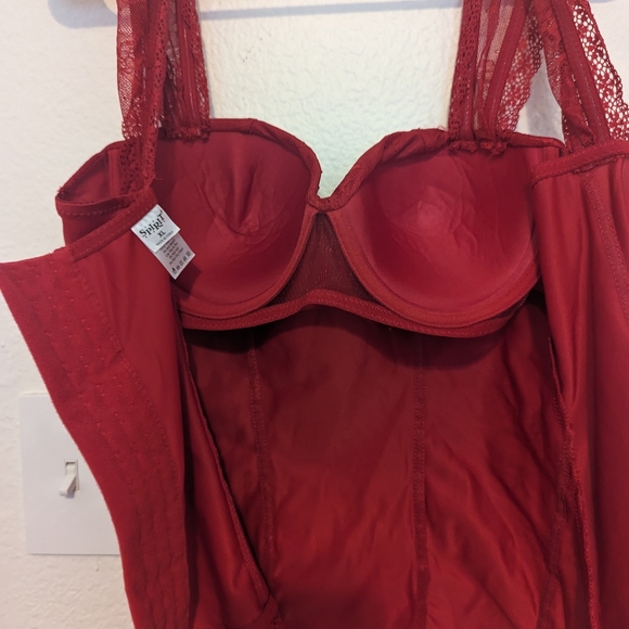 NWOT red bustier from spirit Halloween - Picture 3 of 7